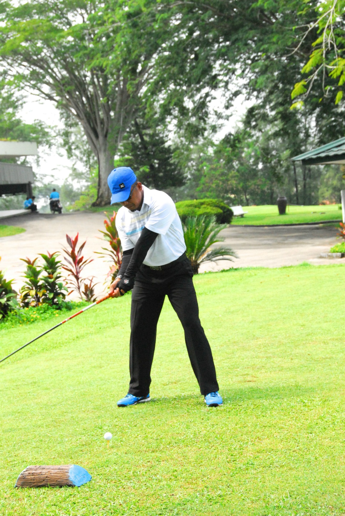 PRO15 157 GOLF DSC 0456.JPG